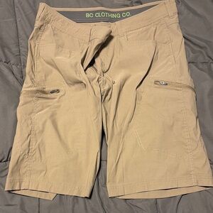 Men's Tan Cargo Shorts
